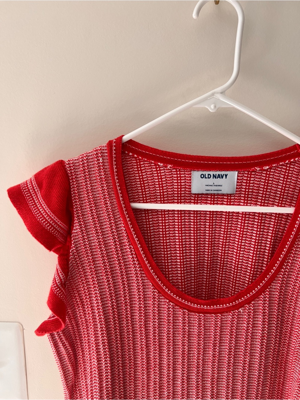 Old Navy Red & White Knit Scoop Neck Top with Flutter Sleeves